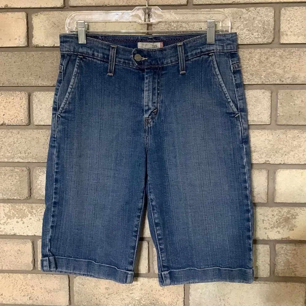 Levi’s 515 shorts blue size 6